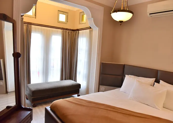 מלון Hermes Country Club *