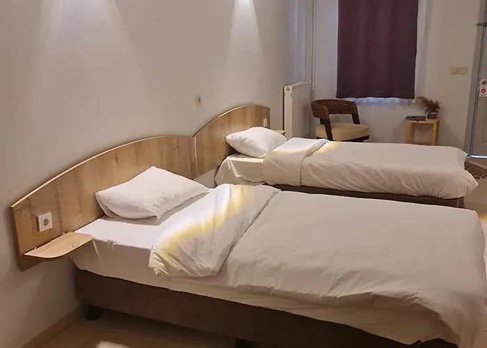 מלון Hermes Country Club *