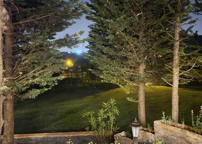 מלון Hermes Country Club *