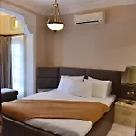 Hermes Country Club فندق *